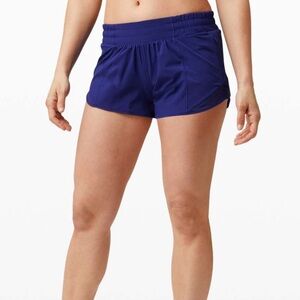 Lululemon Hotty Hot Short II 2.5”